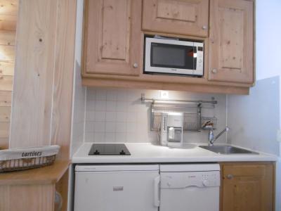 Location au ski Appartement 3 pièces cabine 6 personnes (1111) - Résidence Pralin - Méribel-Mottaret - Kitchenette