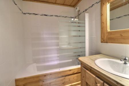 Rent in ski resort 3 room apartment 7 people (017) - Résidence Provères - Méribel-Mottaret