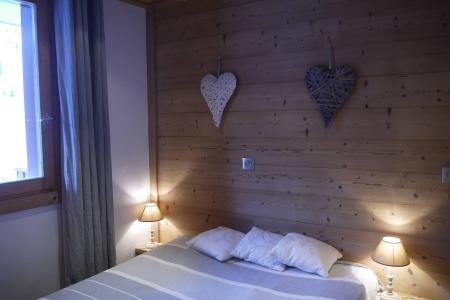 Skiverleih 3-Zimmer-Holzhütte für 7 Personen (007) - Résidence Sérac - Méribel-Mottaret - Schlafzimmer