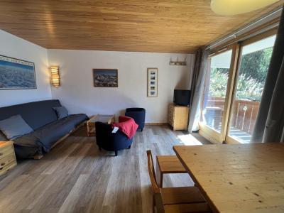 Ski verhuur Appartement 3 kabine kamers 6 personen (008) - Résidence Sérac - Méribel-Mottaret - Woonkamer