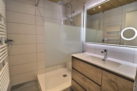 Wynajem na narty Apartament 2 pokojowy z alkową 5 osób (019) - Résidence Vanoise - Méribel-Mottaret - Łazienka