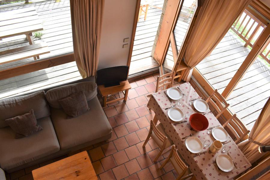 Rent in ski resort 3 room duplex chalet 6 people (MRB000-107) - Chalet Bonmartin - Méribel - Living room