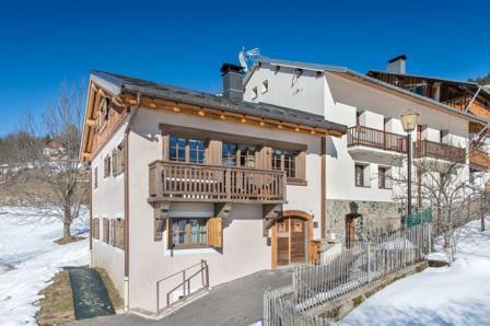 Rent in ski resort 6 room quadriplex chalet 10 people - Chalet le Refuge - Méribel - Winter outside