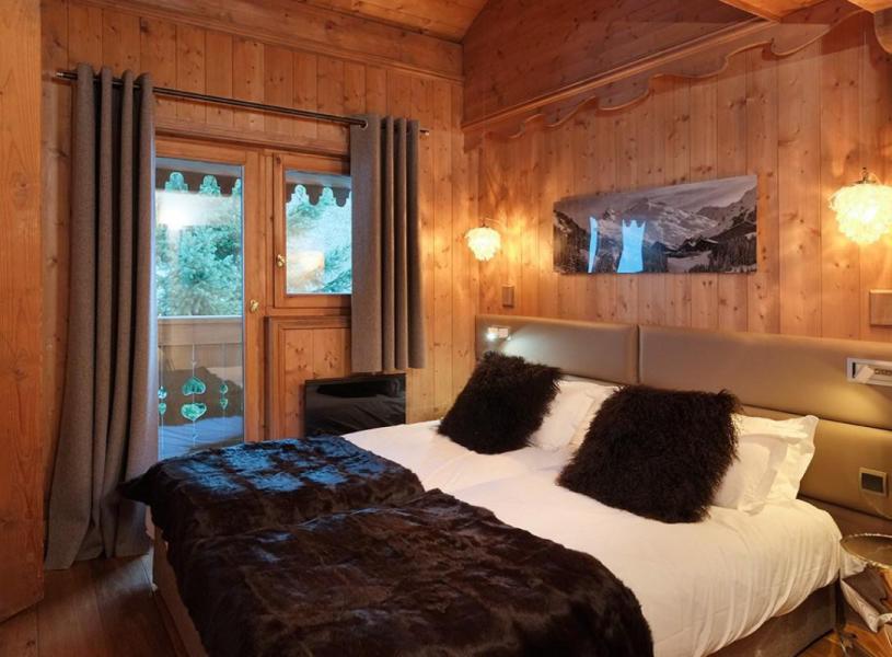 Rent in ski resort Chalet Marielaine - Méribel - Bedroom