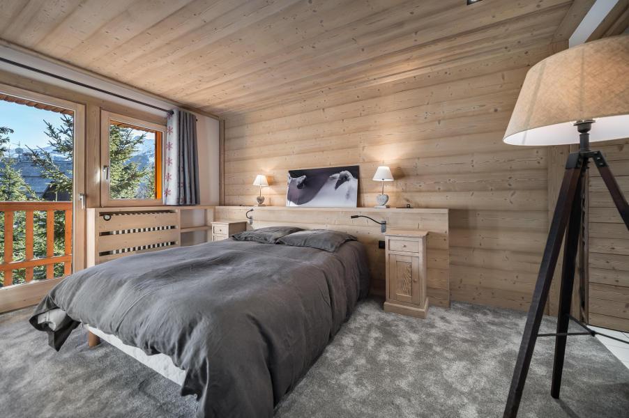 Rent in ski resort 5 room triplex chalet 11 people - Chalet Ruisseau Genévrier - Méribel - Bedroom