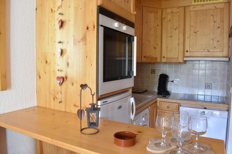 Ski verhuur Appartement 2 kamers 5 personen (011) - L'Ermitage - Méribel - Woonkamer