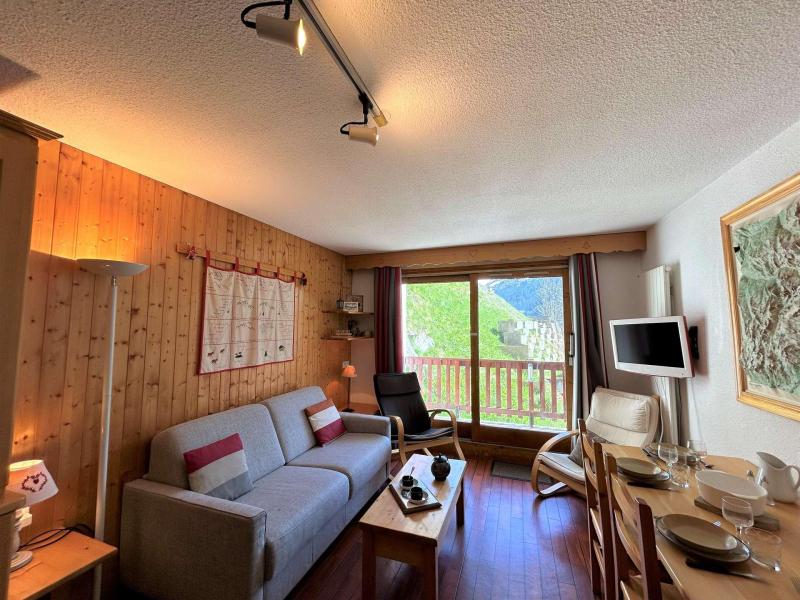 Ski verhuur Appartement 2 kamers 5 personen (011) - L'Ermitage - Méribel - Woonkamer