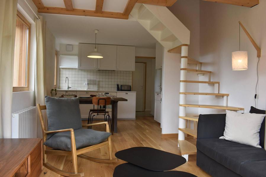 Ski verhuur Appartement duplex 4 kamers 6 personen (15) - La Résidence Chanrossa - Méribel - Woonkamer