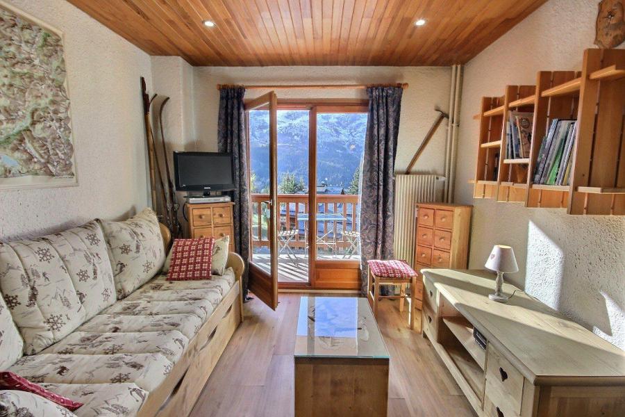 Rent in ski resort 2 room apartment 4 people (MERA11R) - La Résidence les Merisiers - Méribel - Apartment