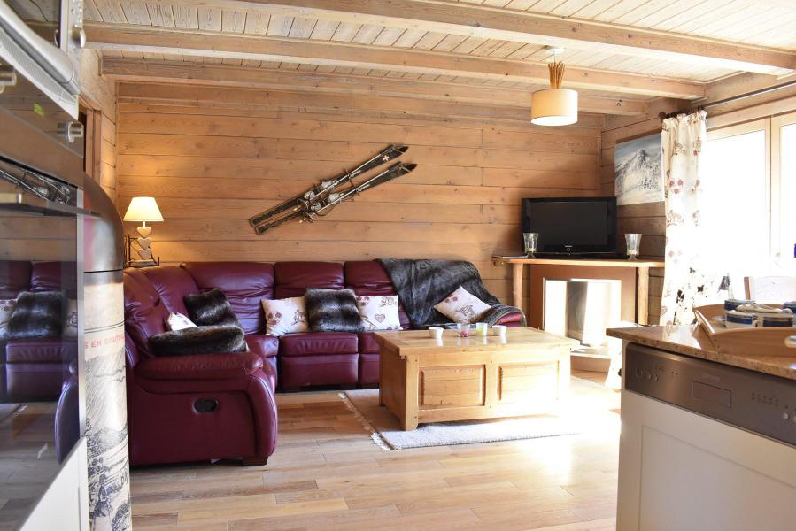 Rent in ski resort 4 room apartment 6 people (14) - Le Hameau des Biches - Méribel - Living room