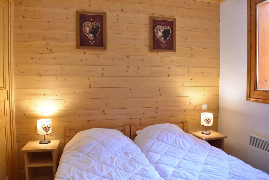 Rent in ski resort 3 room apartment 6 people (5) - Résidence Aubépine - Méribel - Bedroom