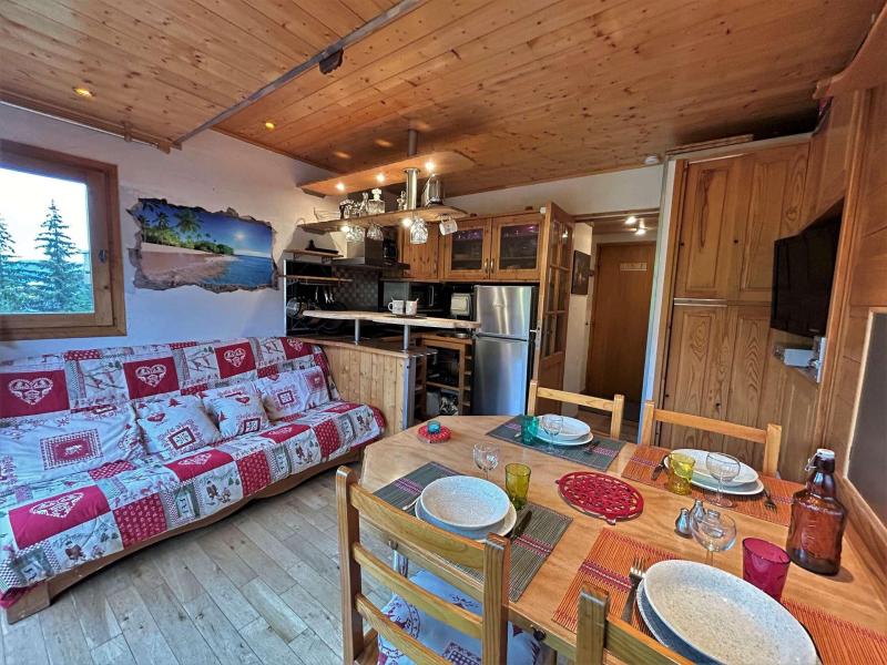 Rent in ski resort 1 room apartment 4 people (58) - Résidence Cristal - Méribel