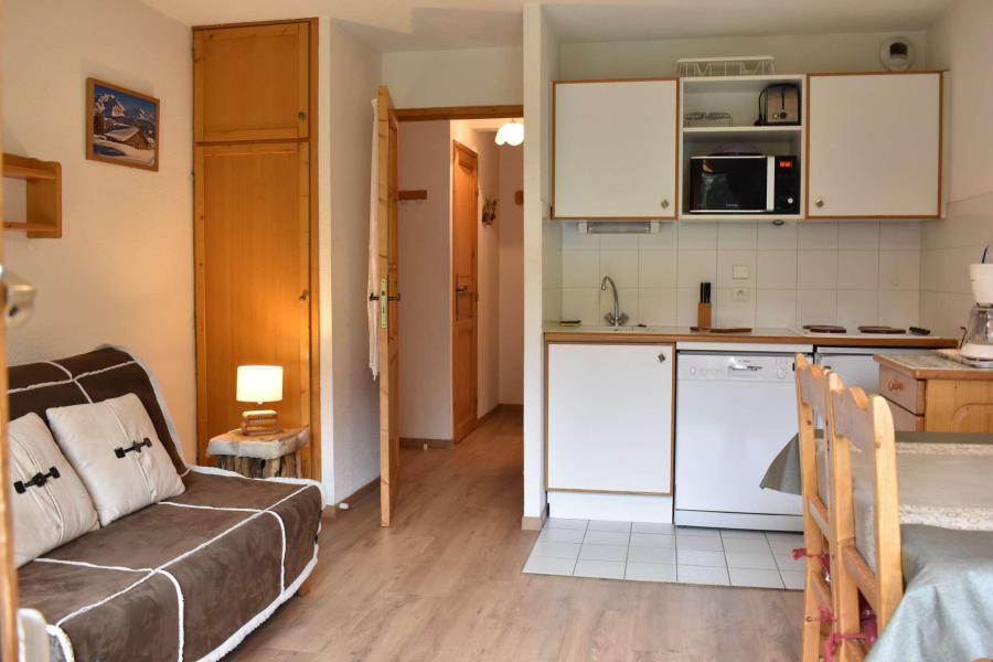 Ski verhuur Appartement 2 kamers 4 personen (38) - Résidence Cristal - Méribel - Woonkamer