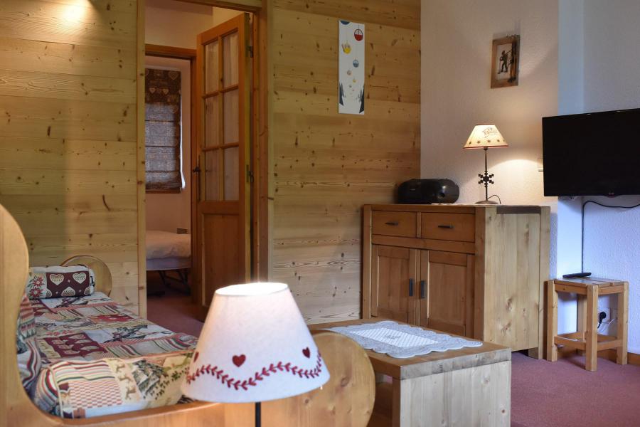 Ski verhuur Appartement 3 kamers 6 personen (49) - Résidence Cristal - Méribel - Woonkamer