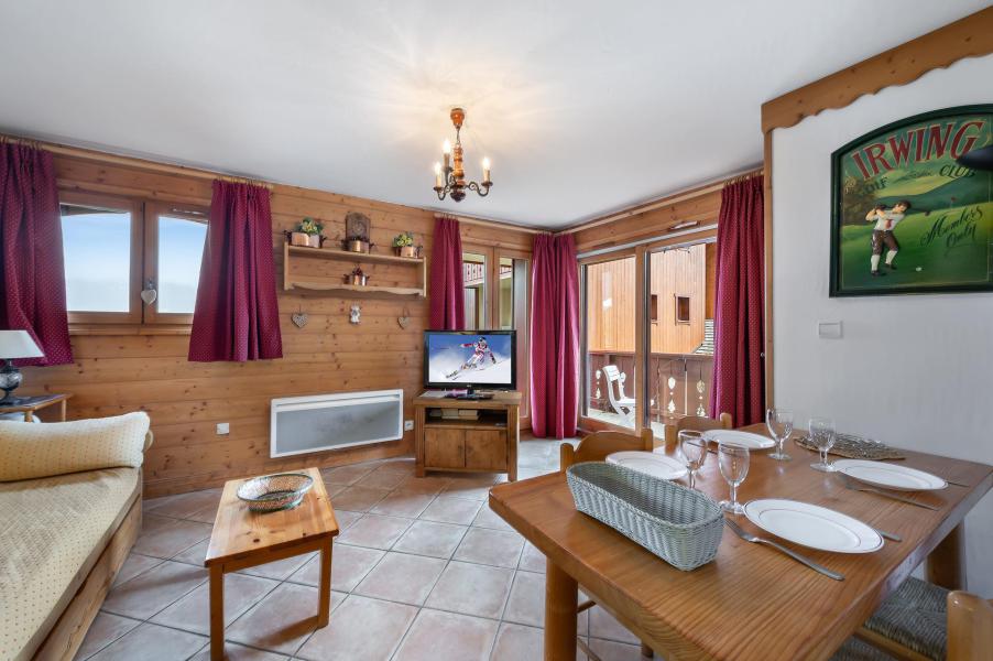 Rent in ski resort 3 room apartment 4 people (1) - Résidence des Fermes de Méribel Village Gypse - Méribel - Living room