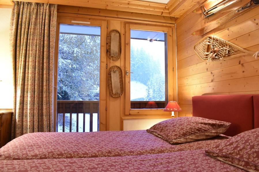 Rent in ski resort 4 room apartment 8 people (9) - Résidence Grand Tétras - Méribel - Bedroom