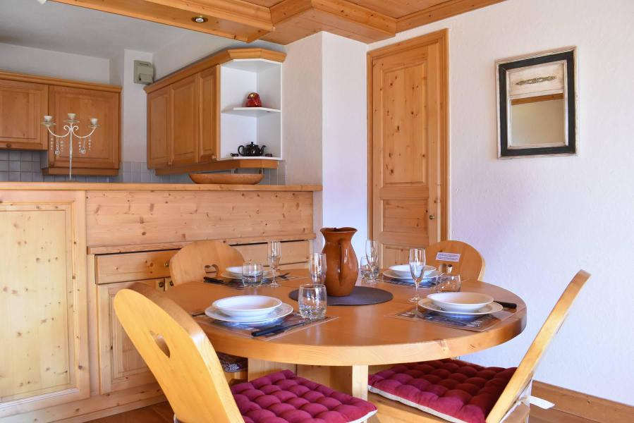 Ski verhuur Appartement 2 kamers 2 personen (7) - Résidence Grand Tétras - Méribel - Woonkamer