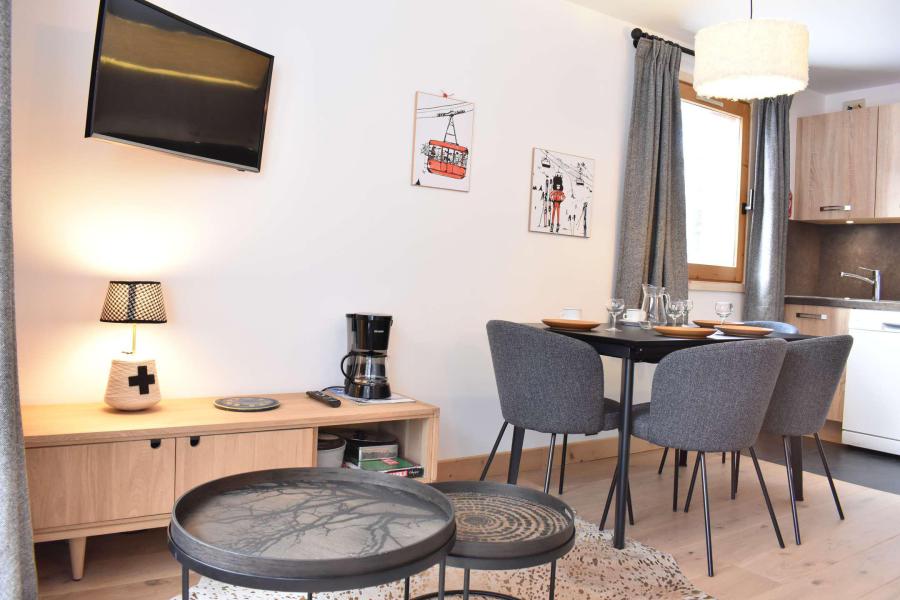 Ski verhuur Appartement 3 kamers 6 personen (08) - Résidence l'Edelweiss - Méribel - Woonkamer