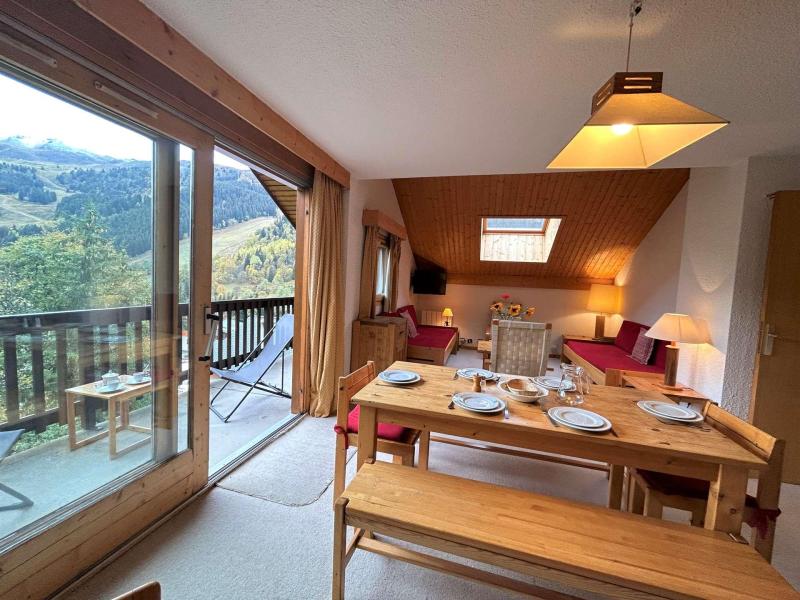 Ski verhuur Appartement 3 kamers 6 personen (22) - Résidence l'Edelweiss - Méribel - Woonkamer