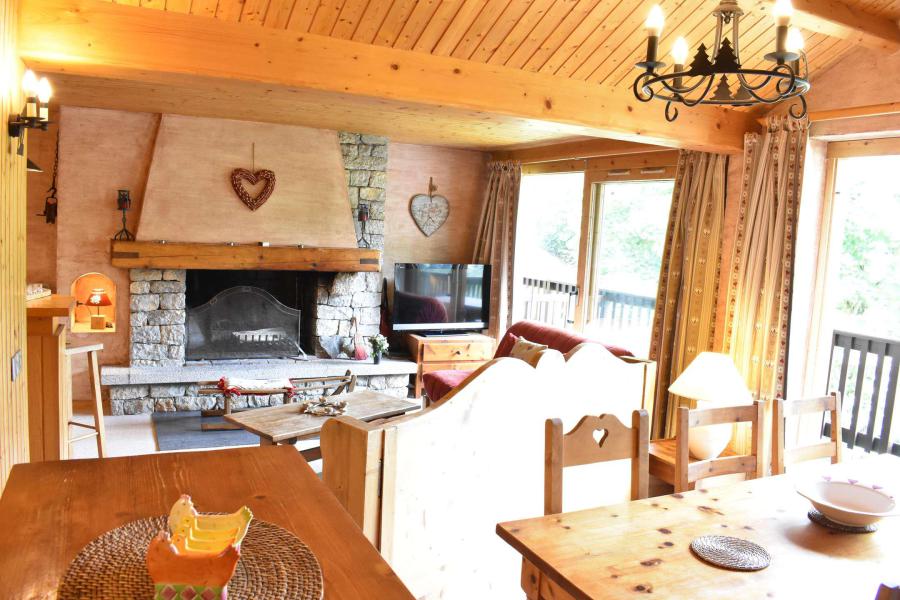 Ski verhuur Appartement 4 kamers 8 personen (18) - Résidence l'Edelweiss - Méribel - Woonkamer