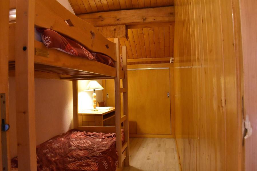 Rent in ski resort 5 room duplex apartment cabin 8 people (J4) - Résidence la Croix de Verdon - Méribel