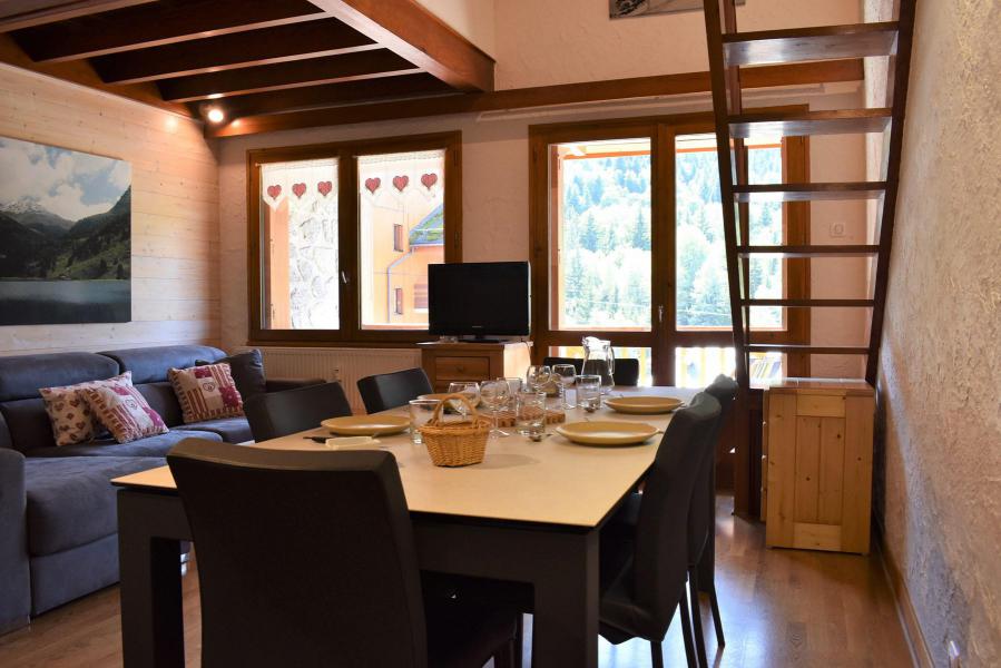 Ski verhuur Appartement duplex 5 kabine kamers 8 personen (J4) - Résidence la Croix de Verdon - Méribel - Woonkamer