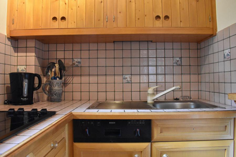 Alquiler al esquí Apartamento 2 piezas para 4 personas (30) - Résidence la Forêt - Méribel - Kitchenette