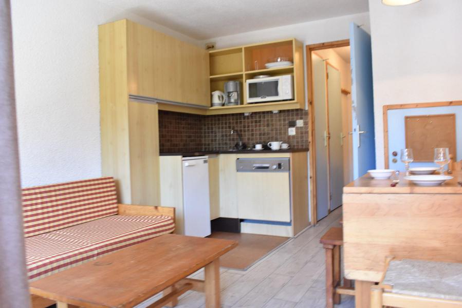 Wynajem na narty Apartament 2 pokojowy 4 osób (A3) - Résidence la Vizelle - Méribel - Pokój gościnny