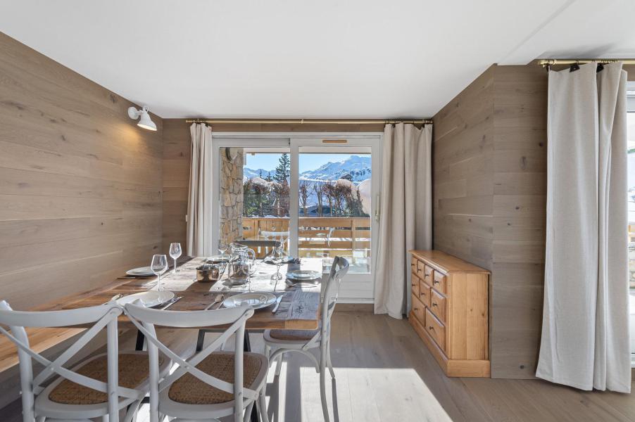 Rent in ski resort 3 room apartment 7 people - Résidence le Belvédère - Méribel - Table