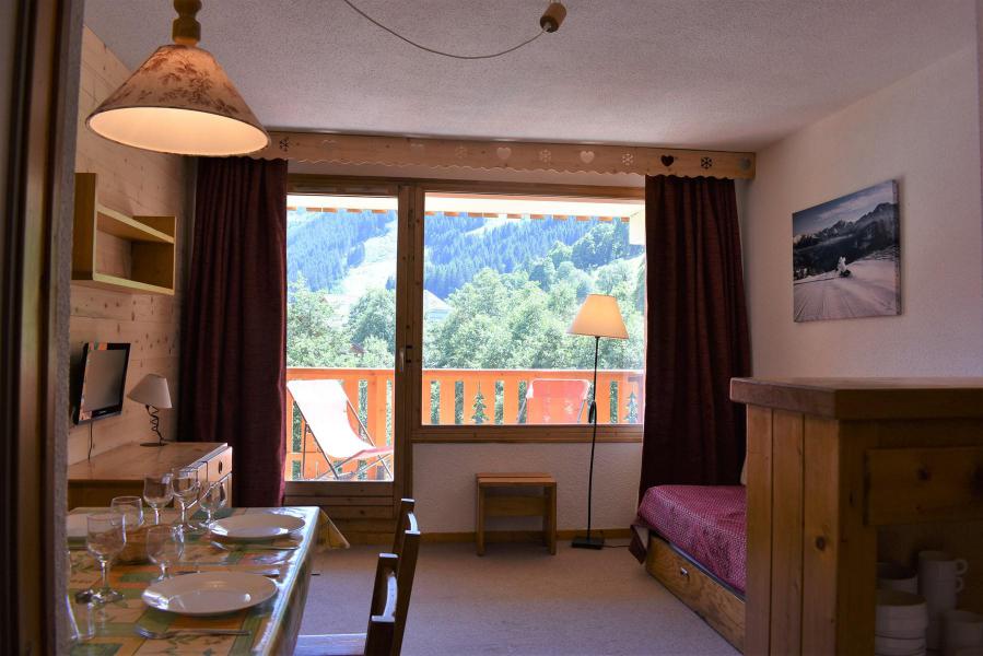 Ski verhuur Studio 4 personen (20) - Résidence le Chalet de Méribel - Méribel - Woonkamer