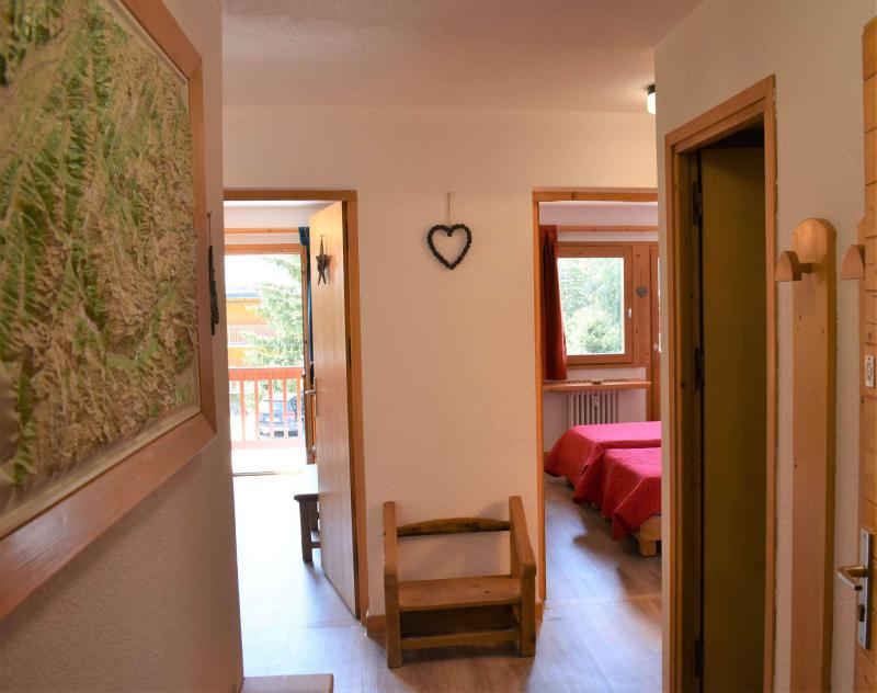 Skiverleih 3-Zimmer-Appartment für 6 Personen (7) - Résidence le Chantemerle - Méribel - Flur