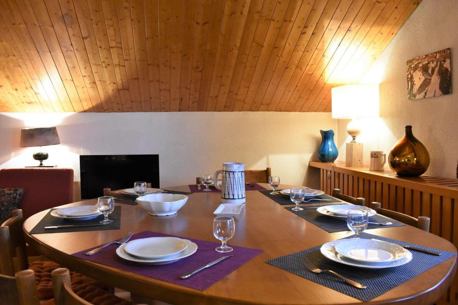 Ski verhuur Appartement duplex 4 kamers 7-9 personen (21) - Résidence le Chantemerle - Méribel - Woonkamer