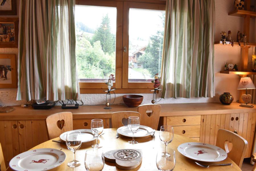 Rent in ski resort 4 room apartment 6 people (J07) - Résidence le Cirsé - Méribel - Dining area