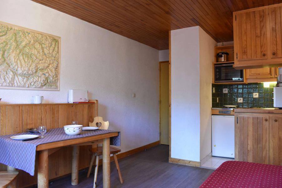 Ski verhuur Appartement 2 kamers 4 personen (I5) - Résidence le Cirsé - Méribel - Woonkamer