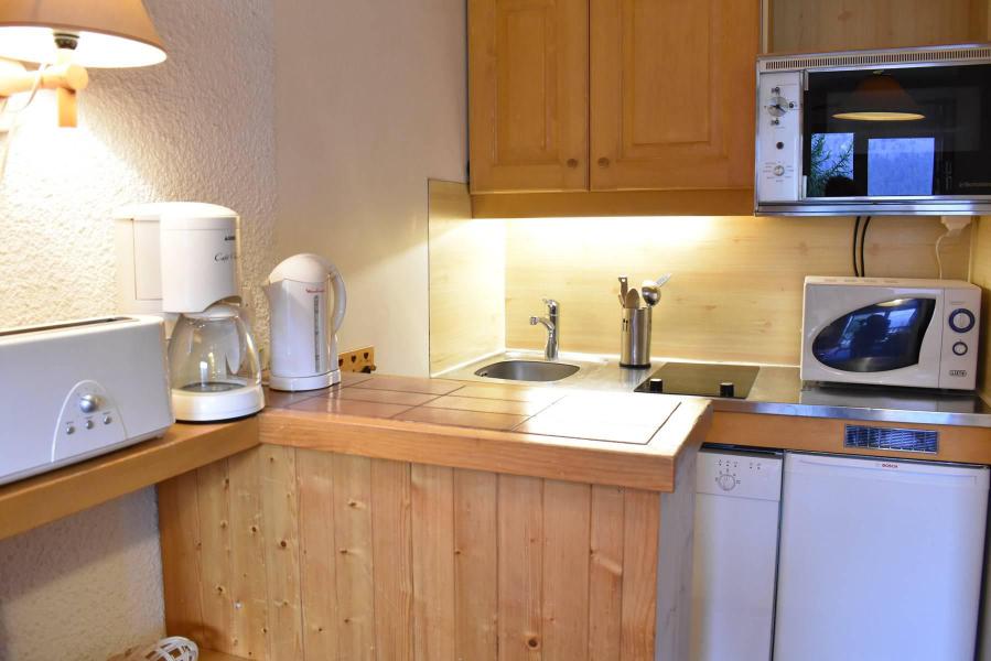 Location au ski Appartement 2 pièces 5 personnes (J4) - Résidence le Cirsé - Méribel - Kitchenette