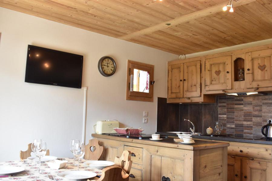 Rent in ski resort 3 room apartment 6 people (K8) - Résidence le Daphné - Méribel - Kitchenette