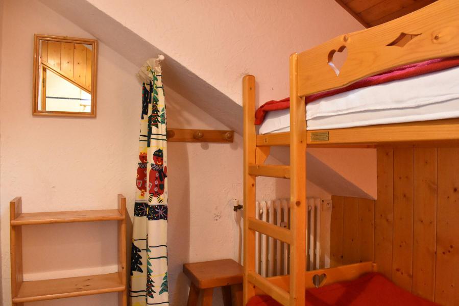 Location au ski Appartement 3 pièces cabine 6 personnes (405) - Résidence le Grand-Sud - Méribel - Lits superposés