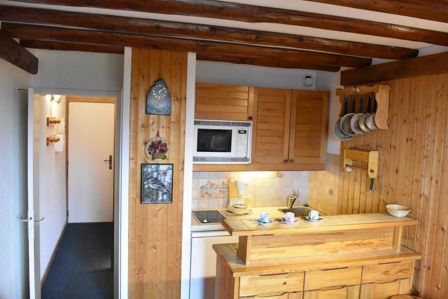 Rent in ski resort Studio 4 people (113) - Résidence le Grand-Sud - Méribel - Apartment
