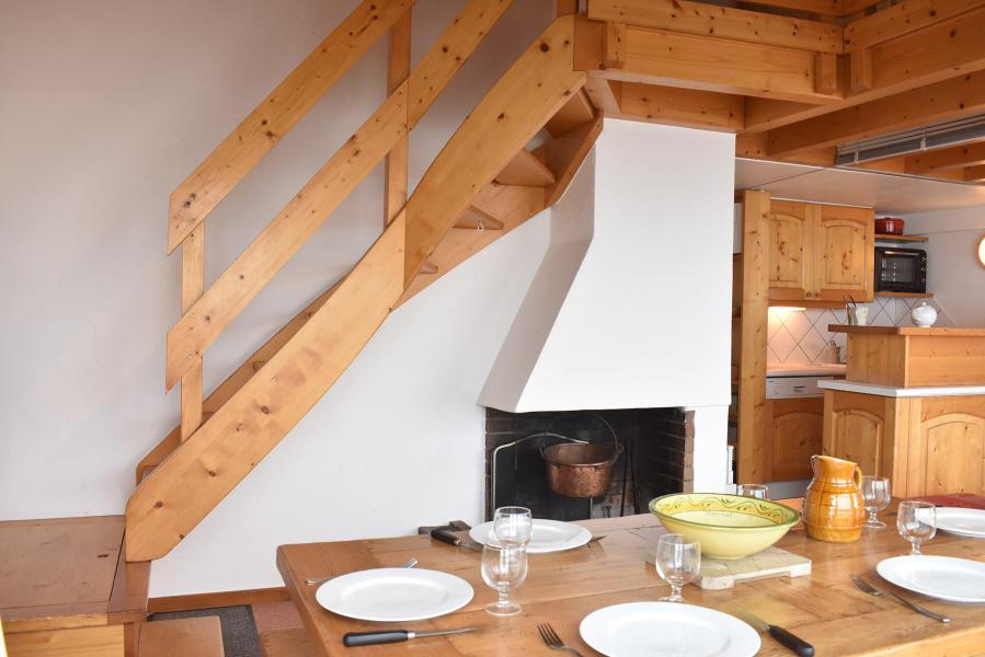 Ski verhuur Appartement duplex 2 kamers 6 personen (85) - Résidence le Pétaru - Méribel - Woonkamer