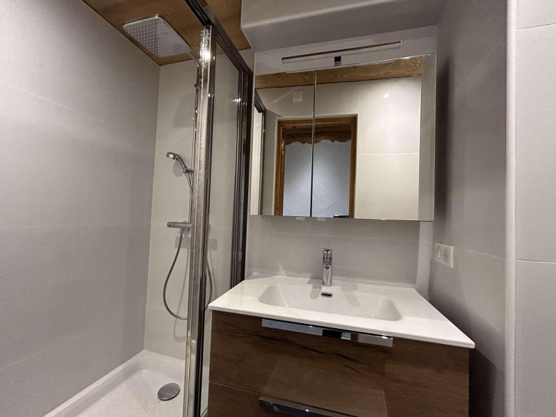 Alquiler al esquí Apartamento 4 piezas cabina para 8 personas (10) - Résidence le Surf - Méribel - Cuarto de ducha