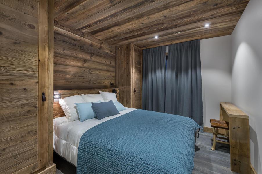 Rent in ski resort 7 room duplex apartment 14 people (1) - Résidence les Belles Alpes - Méribel - Bedroom