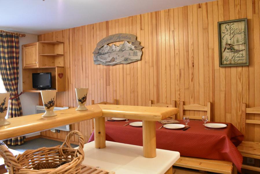 Ski verhuur Studio 4-6 personen (27) - Résidence les Brimbelles - Méribel - Woonkamer