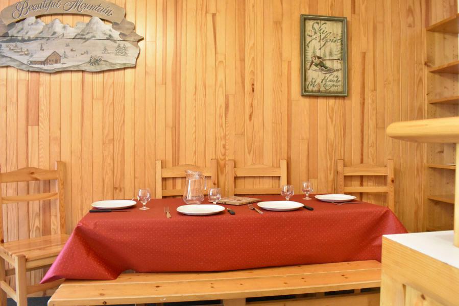 Ski verhuur Studio 4-6 personen (27) - Résidence les Brimbelles - Méribel - Woonkamer