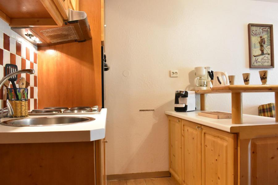 Location au ski Studio 4-6 personnes (27) - Résidence les Brimbelles - Méribel - Kitchenette