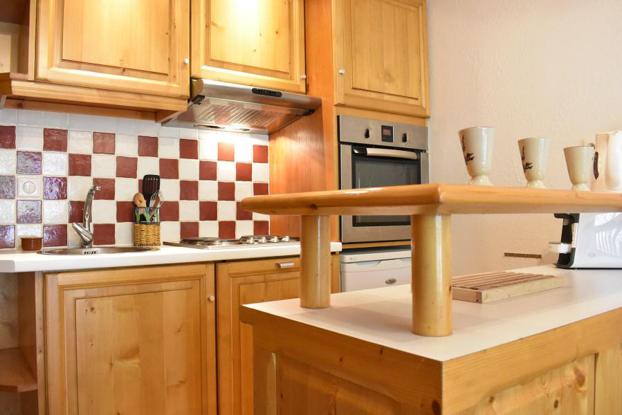 Location au ski Studio 4-6 personnes (27) - Résidence les Brimbelles - Méribel - Kitchenette