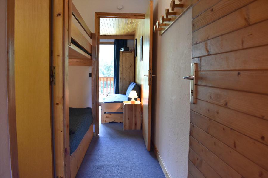 Rent in ski resort Studio 4 people (21) - Résidence les Brimbelles - Méribel - Apartment