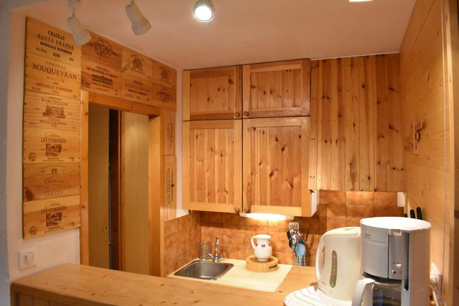 Ski verhuur Appartement 3 kamers 6 personen (M1) - Résidence les Chandonnelles I - Méribel - Woonkamer