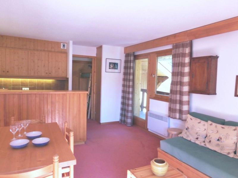 Rent in ski resort 2 room apartment sleeping corner 6 people (31R) - Résidence les Dauphinelles - Méribel - Living room