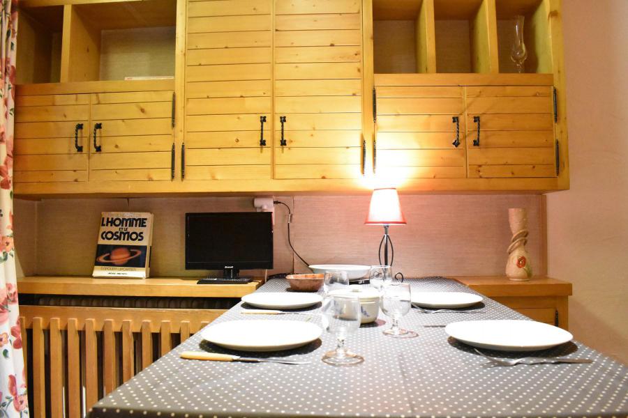 Ski verhuur Studio 4 personen (4) - Résidence les Diablerets - Méribel - Woonkamer