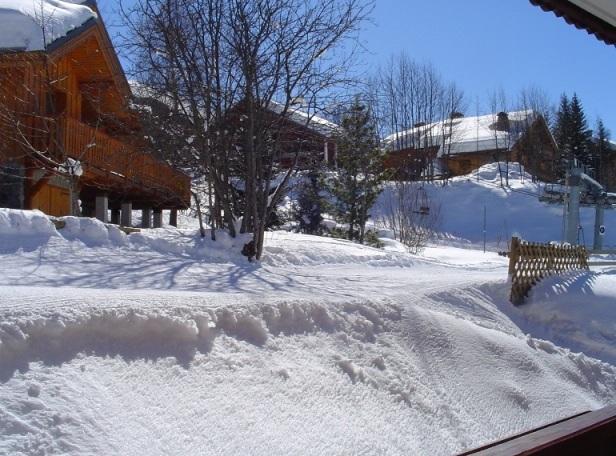 Ski verhuur Appartement 3 kamers 6 personen (B7) - Résidence les Jardins du Morel - Méribel - Buiten winter